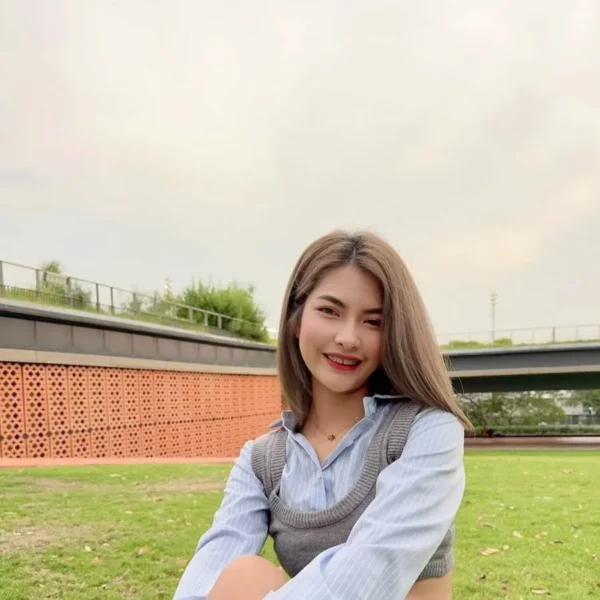 ใบหยก เด็กเอ็นกรุงเทพ บางกอกน้อย ปิ่นเกล้า