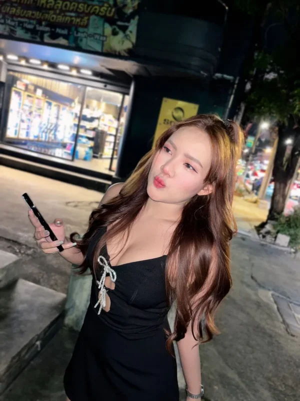 เด็กเอ็นลาดพร้าวชอบตี้