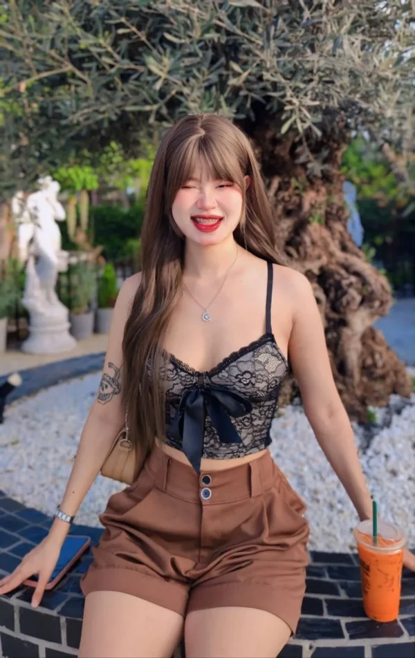 dek n เพื่อนเที่ยว ฟิวแฟน ชงเหล้า เอนเตอร์เทน